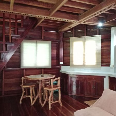 Pahiluna Guesthouse パングラオ エクステリア 写真