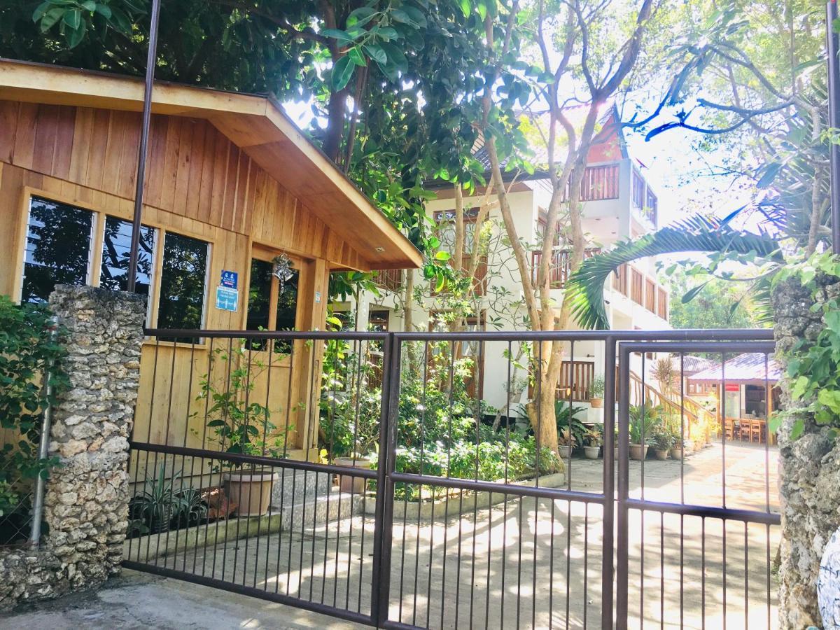 Pahiluna Guesthouse パングラオ エクステリア 写真