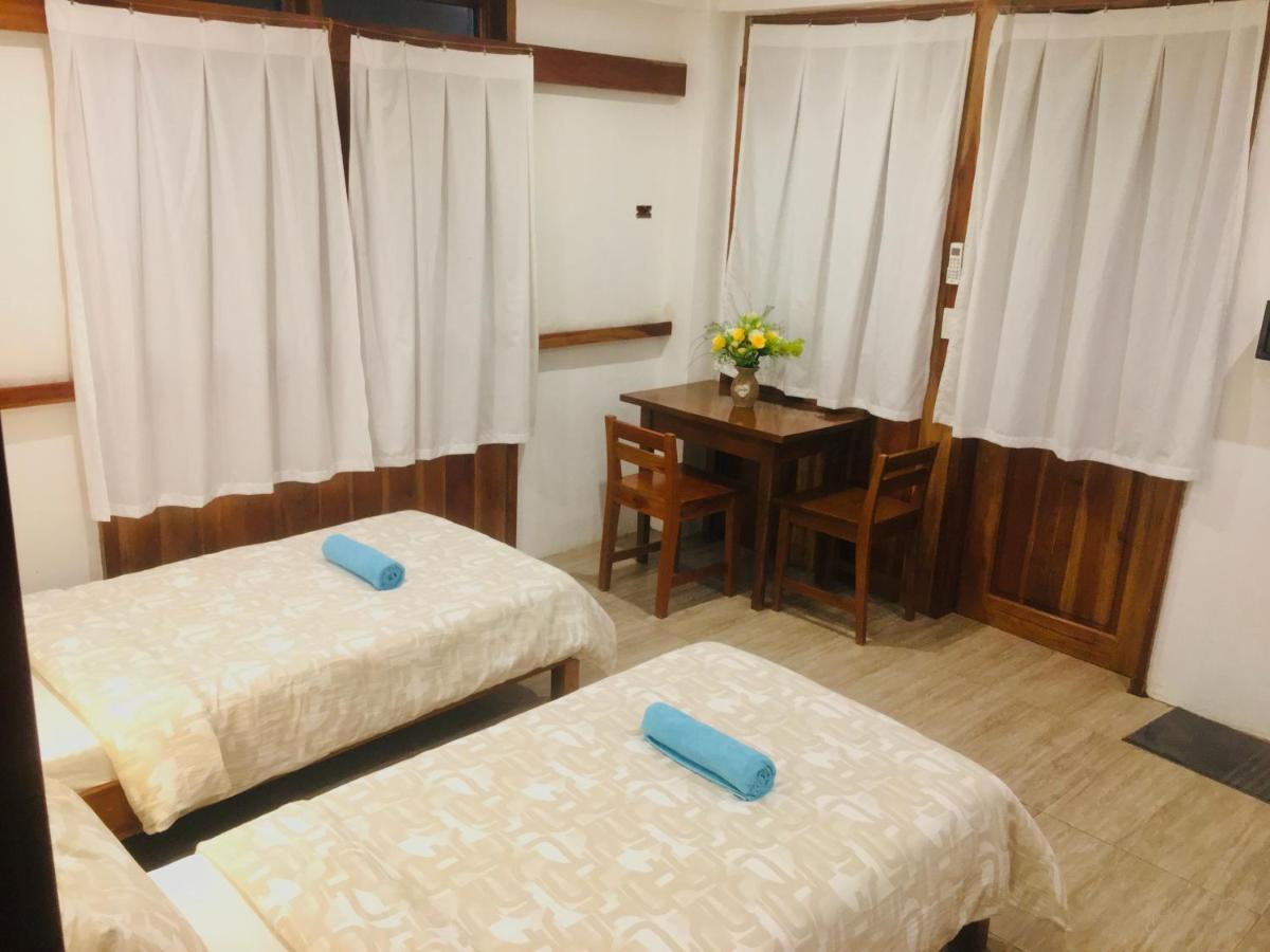 Pahiluna Guesthouse パングラオ エクステリア 写真