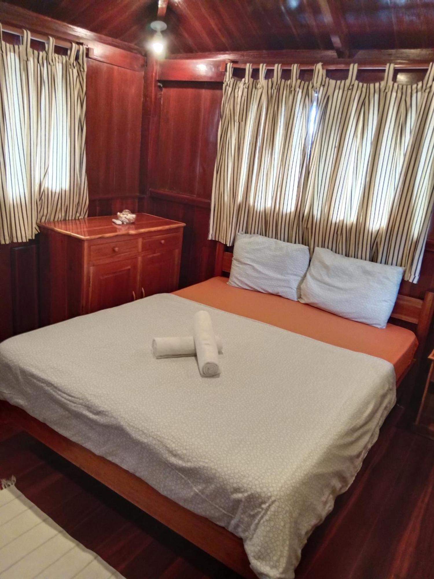 Pahiluna Guesthouse パングラオ エクステリア 写真