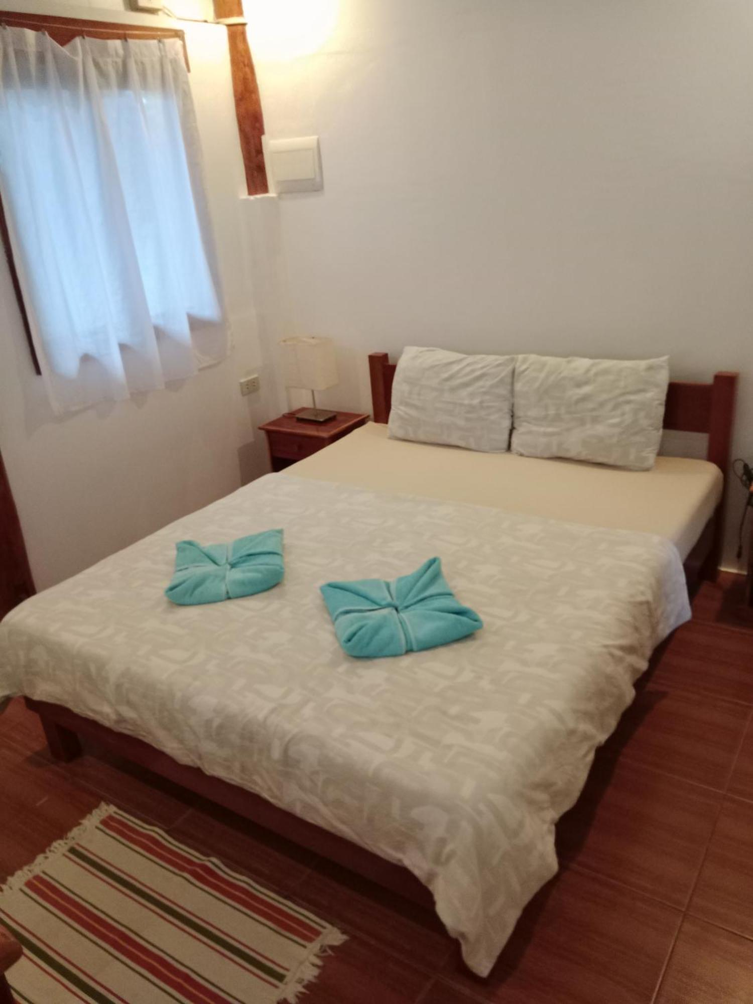 Pahiluna Guesthouse パングラオ エクステリア 写真