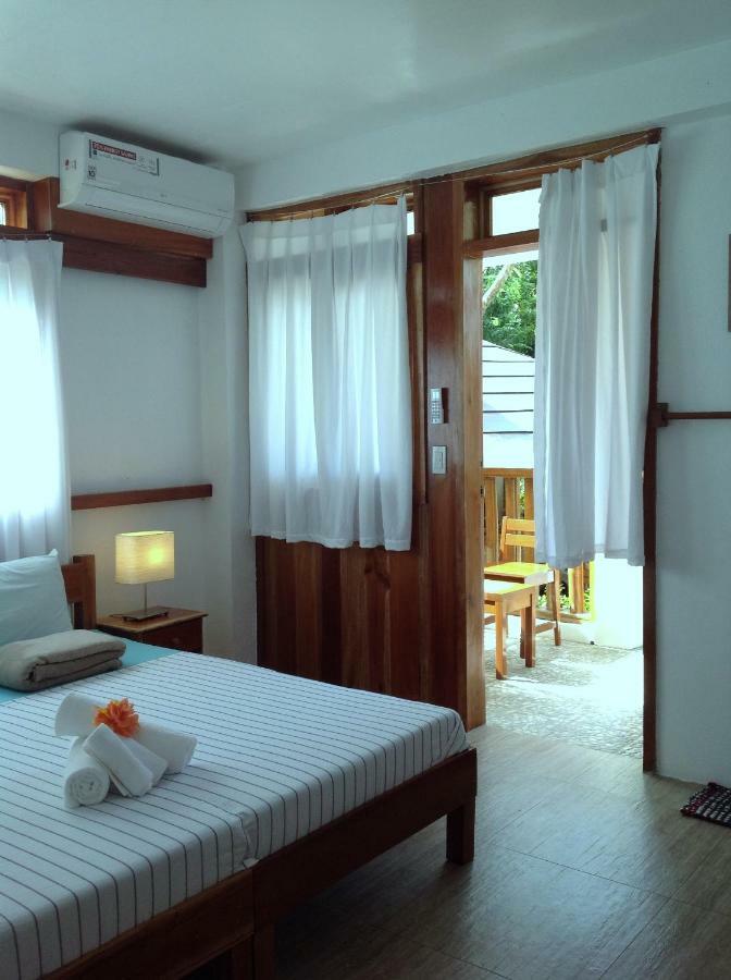 Pahiluna Guesthouse パングラオ エクステリア 写真