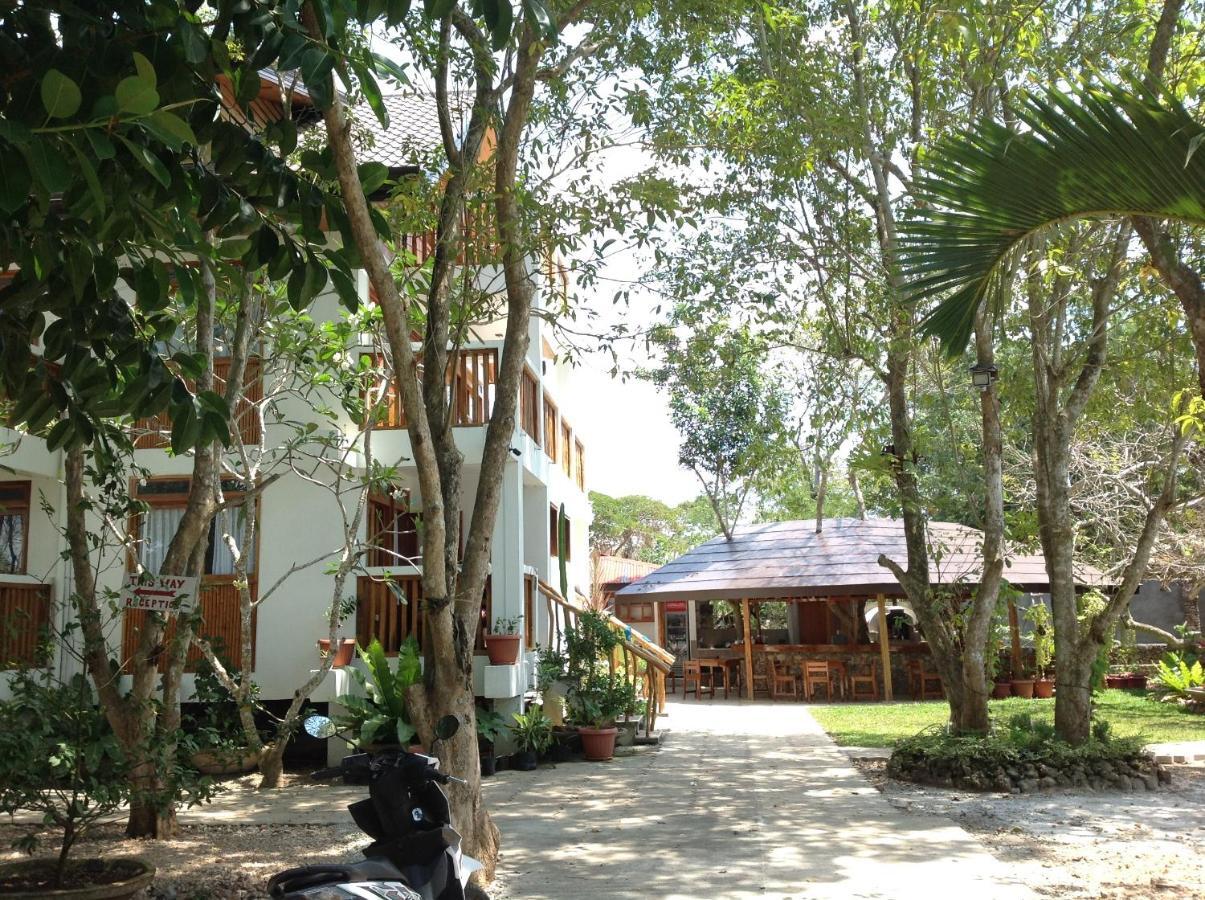Pahiluna Guesthouse パングラオ エクステリア 写真
