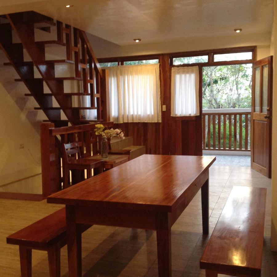 Pahiluna Guesthouse パングラオ エクステリア 写真